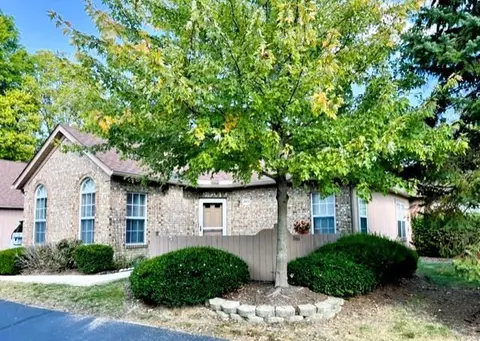2466 Timberside Dr, Columbus, OH 43235