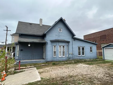 16 N 5th St, Newark, OH 43055