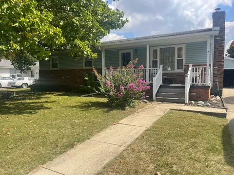 275 Meadow Dr, Circleville, OH 43113