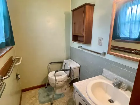 275 Meadow Dr, Circleville, OH 43113 photo 11