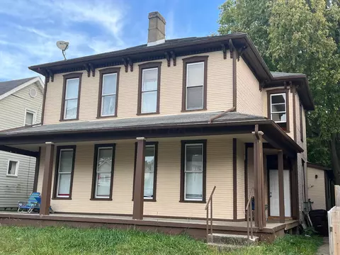 325 W 327 W Clark St, Springfield, OH 45506