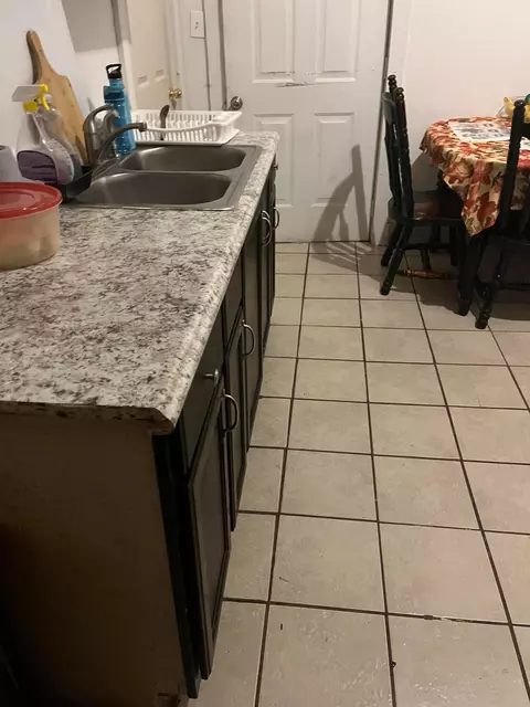 325 W 327 W Clark St, Springfield, OH 45506 photo 14