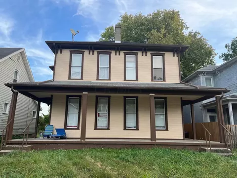 325 W 327 W Clark St, Springfield, OH 45506 photo 3