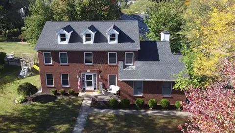 60 Concord Ct, Johnstown, OH 43031