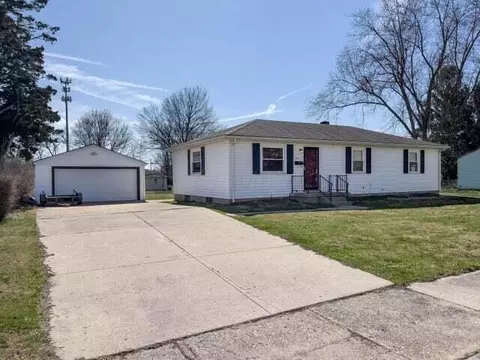 1611 Victory Dr, Springfield, OH 45505 photo 2