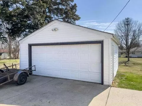 1611 Victory Dr, Springfield, OH 45505 photo 8