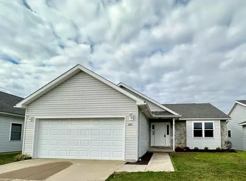 360 Stone Hedge Ln, Kenton, OH 43326