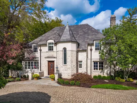 2396 W Lane Ave, Columbus, OH 43221