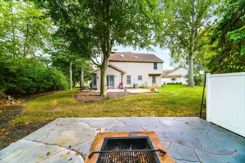 7483 Mapleleaf Ct, Columbus, OH 43235 photo 81