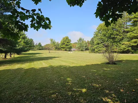 650 State Route 555 NE, Corning, OH 43730