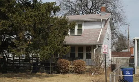 1186 E Weber Rd, Columbus, OH 43211