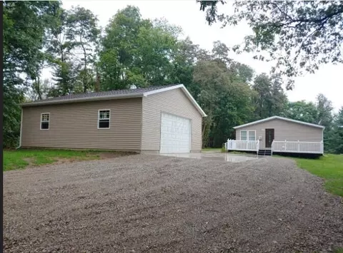 1115 Black Rd, Hopewell, OH 43746