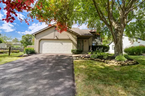 5583 Shannon Heights Blvd, Dublin, OH 43016