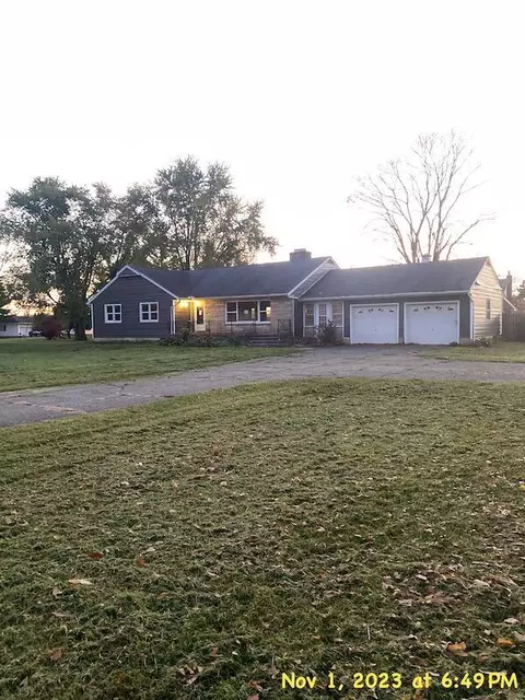 17289 Little Walnut Rd, Circleville, OH 43113