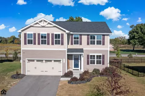 5057 Hayden Xing, Groveport, OH 43125