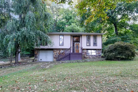 5717 Cotterman Rd SE, Newark, OH 43056