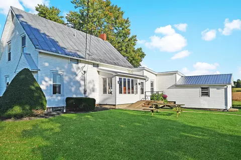 18560 Ankneytown Rd, Fredericktown, OH 43019
