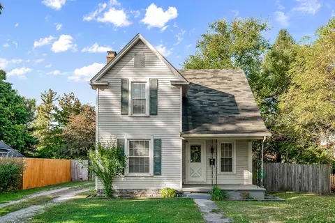 460 W William St, Delaware, OH 43015