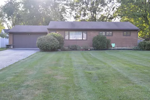483 Siesta Dr, Marion, OH 43302