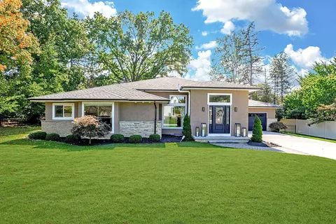 2531 Dorset Rd, Columbus, OH 43221