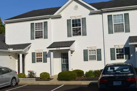 6758 Axtel Dr #13C, Canal Winchester, OH 43110