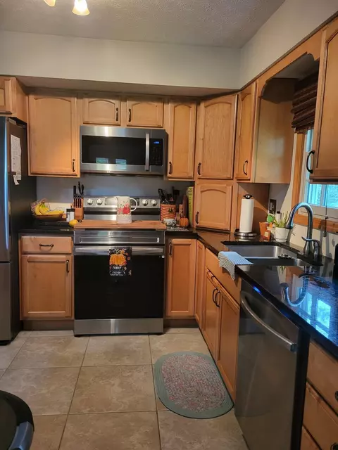 4849 N River Rd, Springfield, OH 45502 photo 9