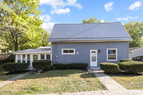 1073 Columbus St, Etna, OH 43018
