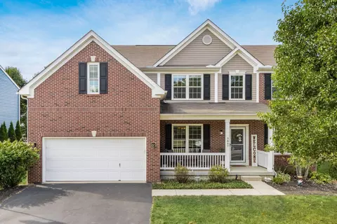 5867 Goldstone Ct, Grove City, OH 43123