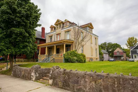 1377 Bryden Rd, Columbus, OH 43205