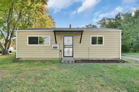 1505 Grovewood Dr, Columbus, OH 43207