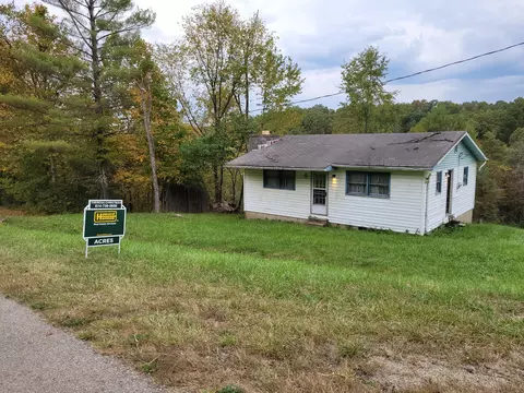 2347 Athens Co Road 107, Corning, OH 43730
