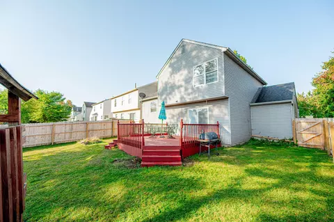 3054 Stonebluff Dr, Columbus, OH 43232 photo 11
