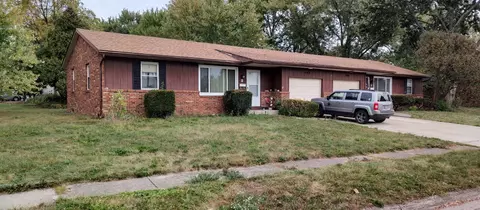 1992 Hampstead Dr, Columbus, OH 43229