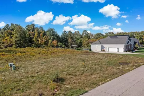 779 Alicia Kelton Dr, Delaware, OH 43015