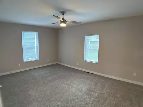 195 Barnhart St, Marion, OH 43302 photo 10