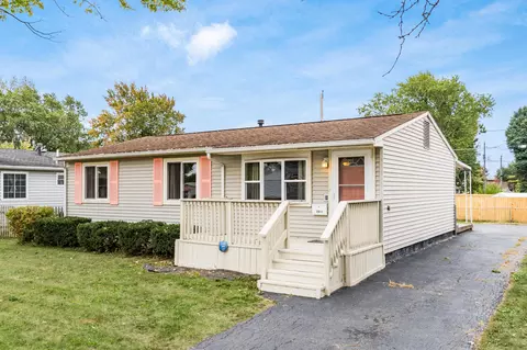 2811 Addison Dr, Grove City, OH 43123