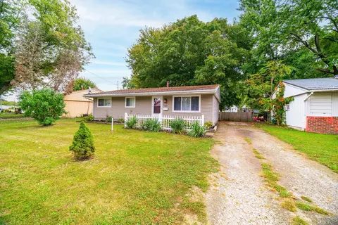 489 Easy St, Marion, OH 43302 photo 3