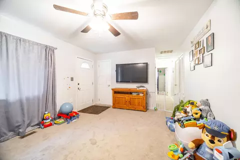 489 Easy St, Marion, OH 43302 photo 16