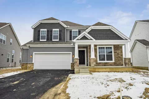 3566 Crimson Stone Dr, Powell, OH 43065