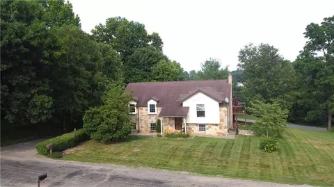 61406 Summit Rd, New Concord, OH 43762