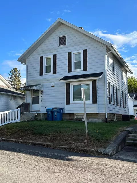 613 E Columbus St, Kenton, OH 43326 photo 2