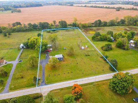 9009 Alkire Rd, Grove City, OH 43123