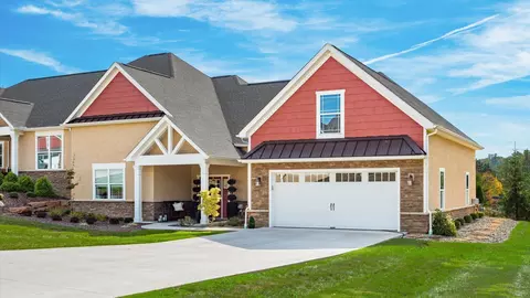 1420 Stonington Pl, Zanesville, OH 43701