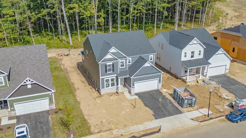 696 Mill Stone Dr, Sunbury, OH 43074