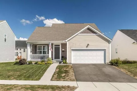 6032 Deansboro Dr, Westerville, OH 43081