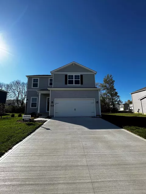203 Sterndale Dr, Pickerington, OH 43147