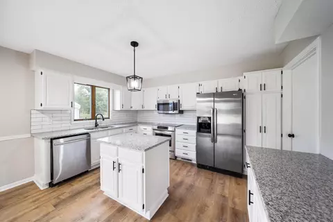 5910 Brook Rd NW, Baltimore, OH 43105