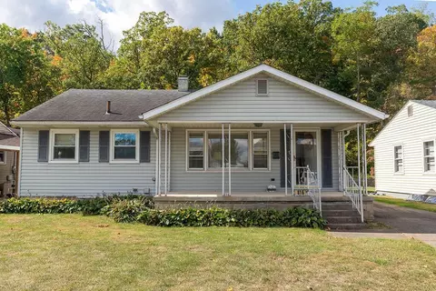 816 Woodhill Dr, Chillicothe, OH 45601