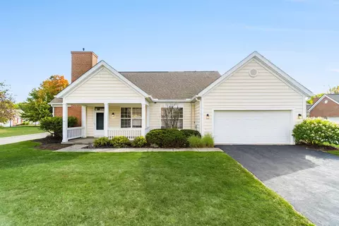 723 Winding Ridge Dr, Columbus, OH 43213