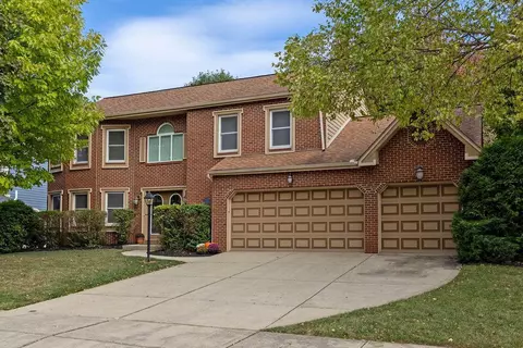 172 Sterling Glen Dr, Westerville, OH 43081